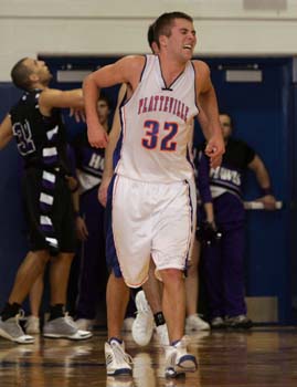 UWP Basketball